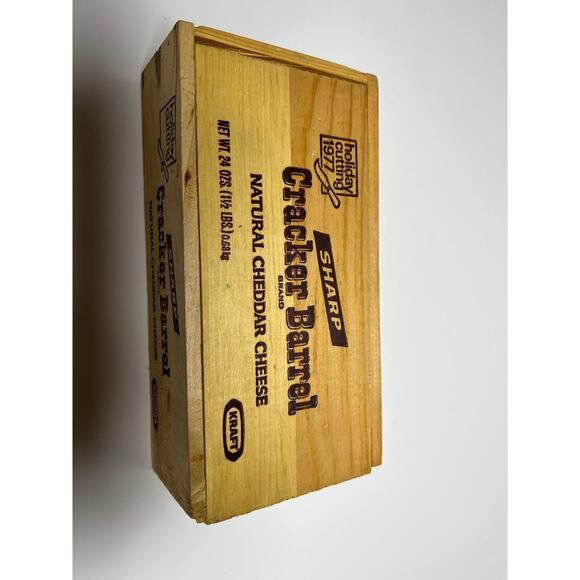 1978 Vintage wooden Cracker Barrel Cheese Box - Advertising Kitchen Decor - Picture 2 of 9